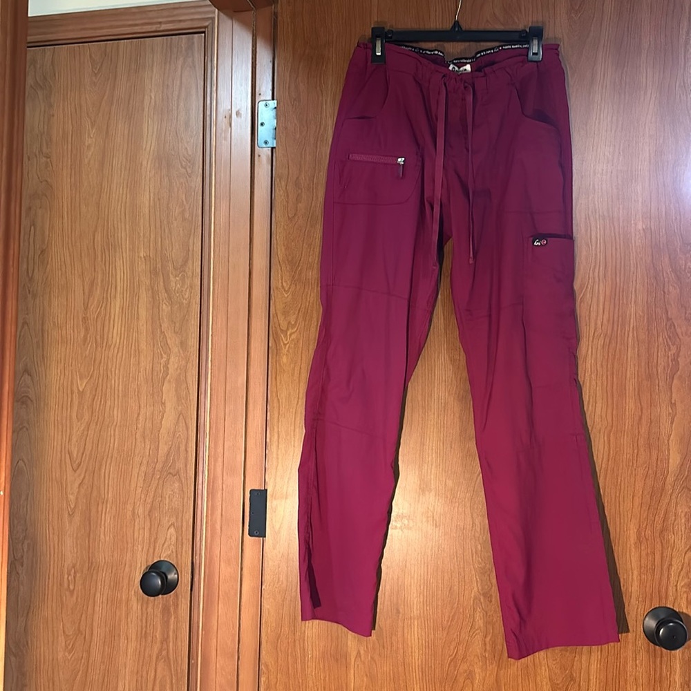 koi lite scrub pants